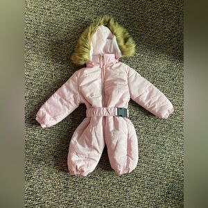 Nwot |Infant fur hoodie Bodysuit |Snowsuit